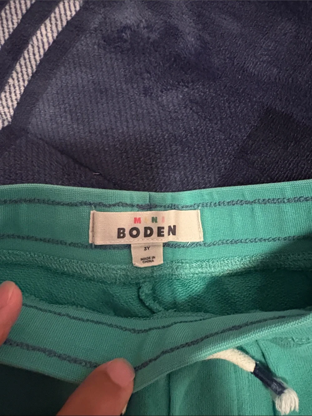 Mini Boden Kids Green Drawstring Jersey Shorts